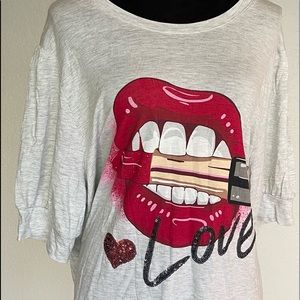 Love & Laxe XXL shirt